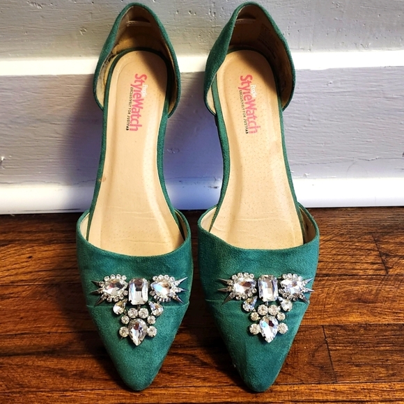 Emerald Green Rhinestone Embellished Point Toe Flats - Picture 1 of 5